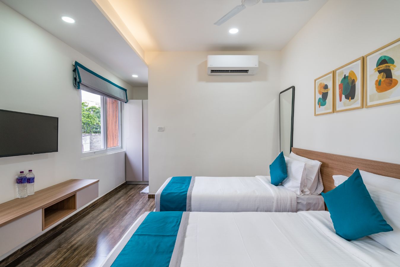SKYLA_Serviced Apartments & Suites_Hitech City_Executive Room_Twin Bed.jpg